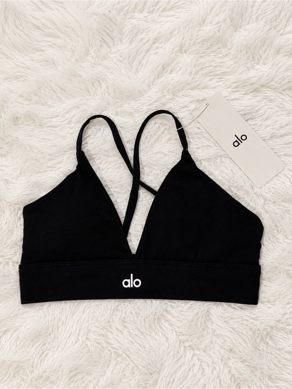 Alo Yoga Sports Bra – New With Tags – Tagged Size M, Fits Like XS–S
